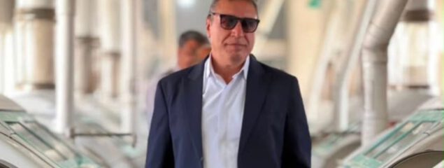 رئیس مجتمع کارخانجات آرد شیراز و دادلی